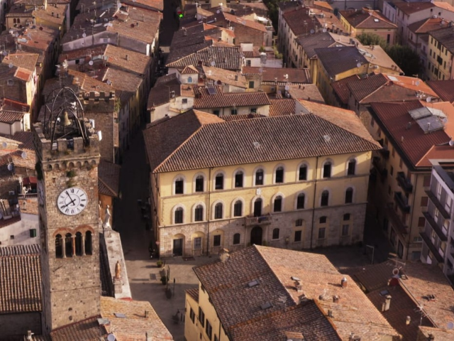 Piscina comunale, lavori di manutenzione in corso